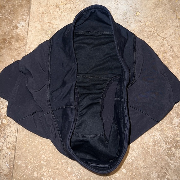 Black Lululemon shorts - Picture 3 of 4